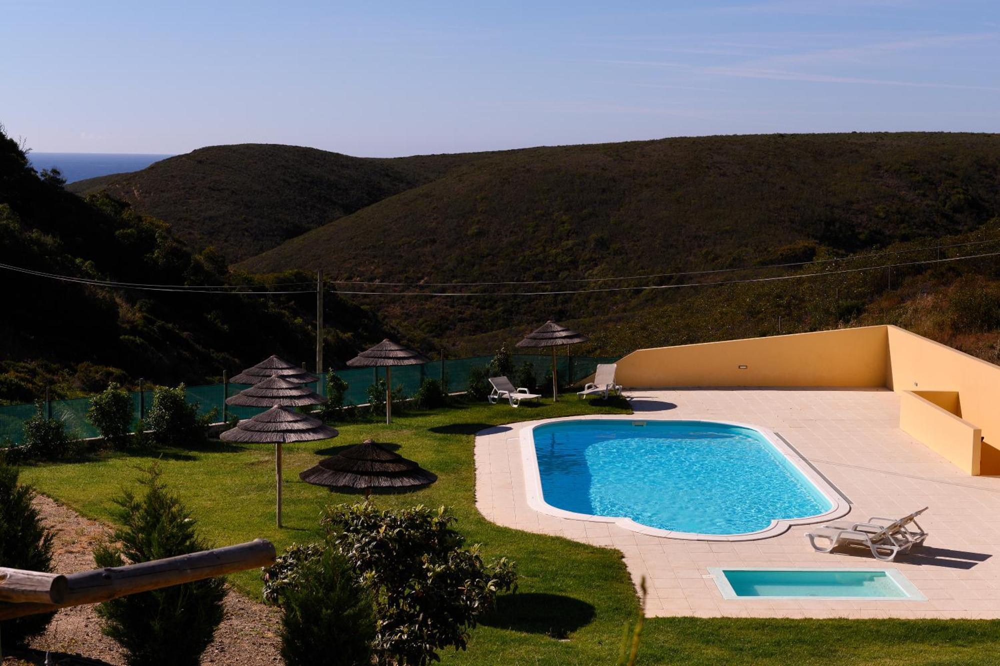 Falesias Da Arrifana Praia da Arrifana Exterior foto
